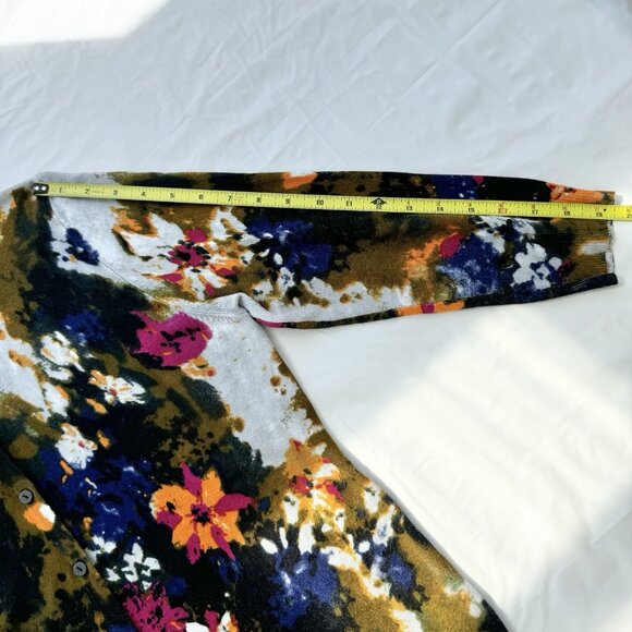 Joseph A Women’s Flower Cardigan Large - Picture 7 of 13
